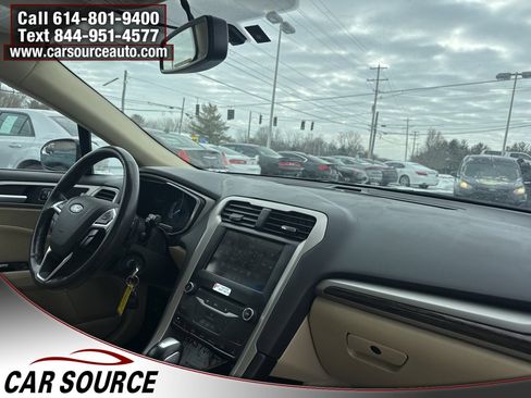 Used 2014 Ford Fusion SE w/ Equipment Group 202A image 35