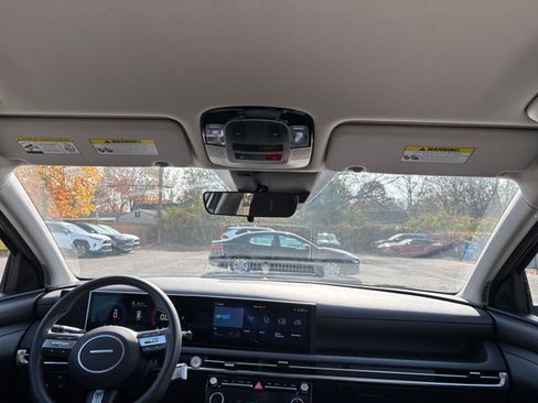 Used 2025 Hyundai Tucson Blue image 33