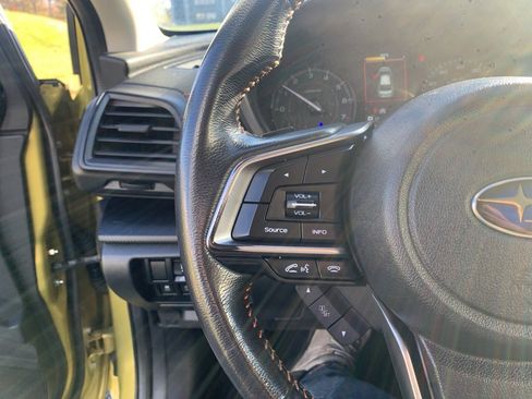 Used 2023 Subaru Crosstrek 2.0i Premium image 21