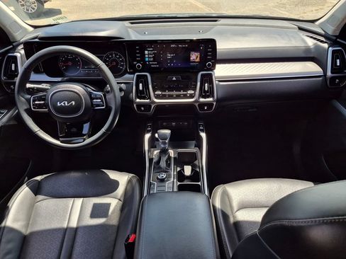 Used 2023 Kia Sorento S FWD image 24