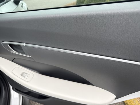 New 2026 Hyundai Sonata SE FWD image 15