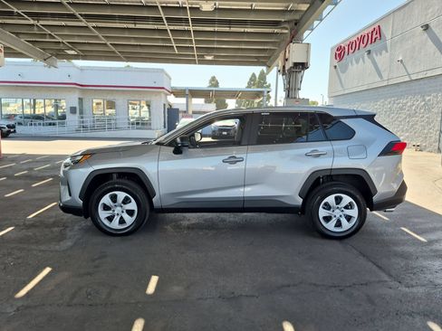 Used 2025 Toyota RAV4 LE FWD image 4