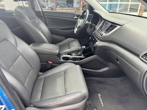 Used 2016 Hyundai Tucson Limited w/ Option Group 03 AWD/4WD image 41