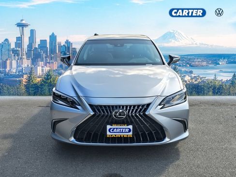 Used 2025 Lexus ES 350 w/ Accessory Package (Z1) FWD image 8