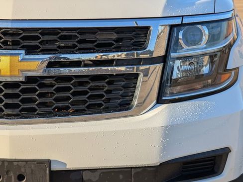 Used 2016 Chevrolet Suburban LS image 9