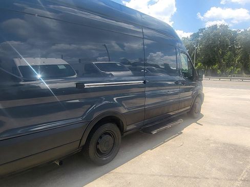 Used 2020 Ford Transit 250 148 High Roof Extended RWD image 37