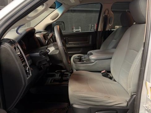 Used 2016 RAM 2500 Tradesman w/ Chrome Appearance Group AWD/4WD image 10
