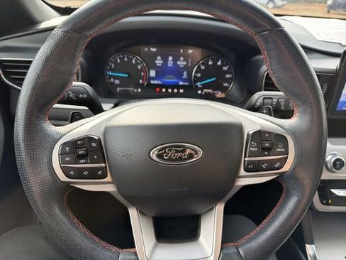 Used 2022 Ford Explorer Timberline image 17