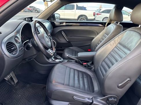 Used 2013 Volkswagen Beetle Turbo image 9