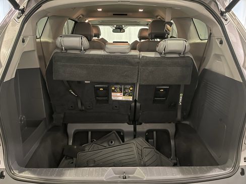 Used 2021 Toyota Sienna Limited AWD/4WD image 27