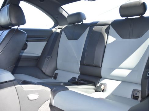 Used 2012 BMW M3 Coupe image 27