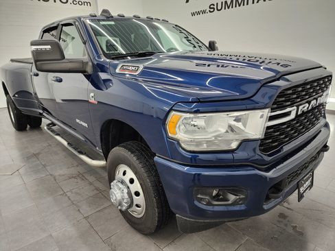 Used 2024 RAM 3500 Big Horn w/ Sport Appearance Package image 2