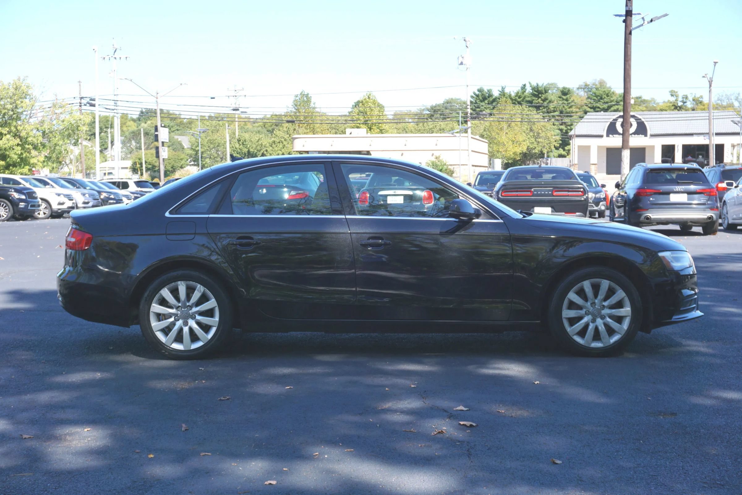 Used 2013 Audi A4 2.0T Premium w/ Convenience Pkg AWD/4WD image 4