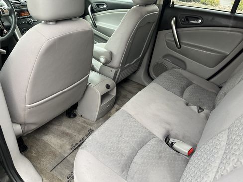 Used 2006 Saturn Vue 2WD image 18