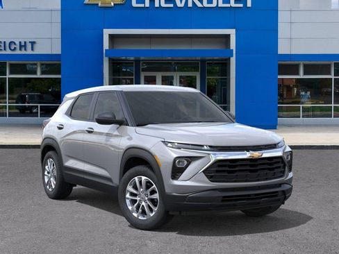 New 2026 Chevrolet TrailBlazer LS AWD/4WD image 7
