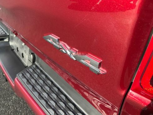 Used 2022 RAM 1500 Laramie w/ Sport Appearance Package image 31