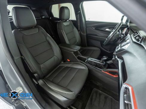 Used 2023 Chevrolet TrailBlazer RS FWD image 41