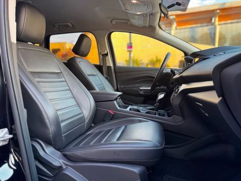 Used 2019 Ford Escape SEL FWD image 29