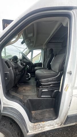 Used 2018 RAM ProMaster 3500 w/ Mopar Trailer Tow Group FWD image 11