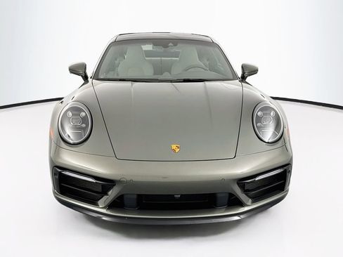 Used 2022 Porsche 911 Carrera 4S AWD/4WD image 2