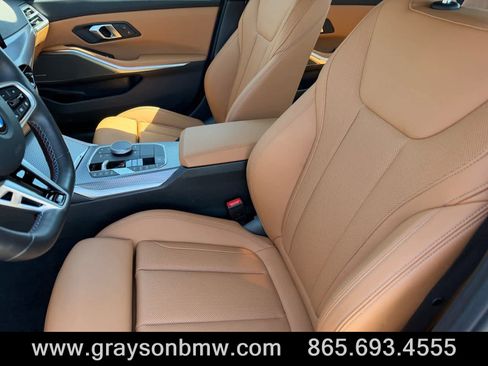Used 2025 BMW M340i RWD image 10
