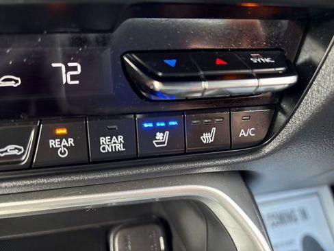 Certified 2025 MAZDA CX-70 Plug-In Hybrid w/ Premium Plus image 28