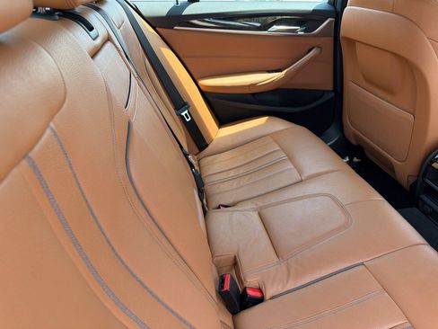 Used 2022 BMW 540i w/ M Sport Package RWD image 31