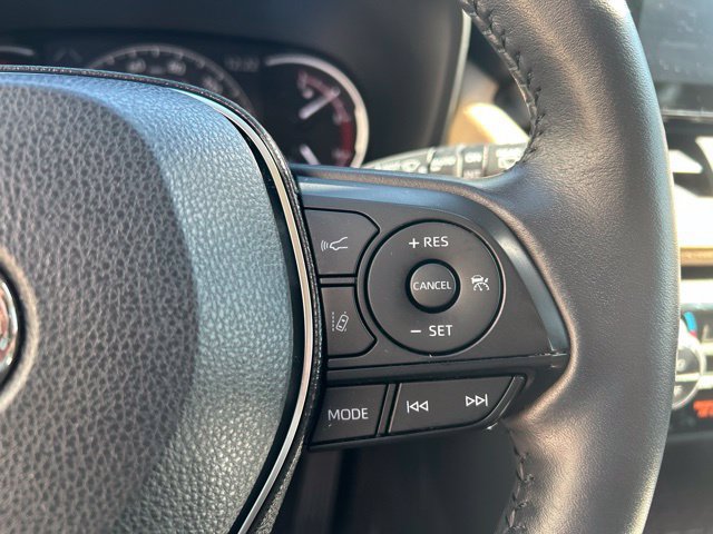 Used 2019 Toyota RAV4 Limited w/ Cold Weather Package AWD/4WD image 23