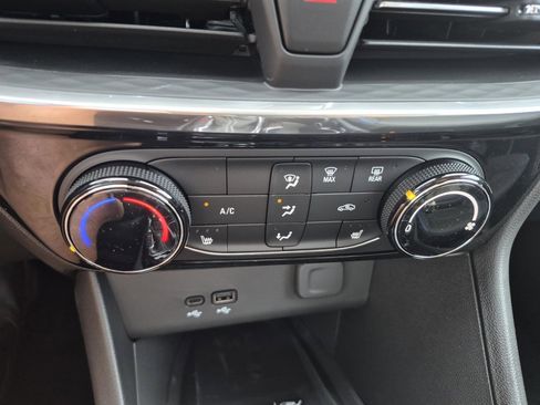 New 2026 Buick Encore GX Sport Touring w/ Advanced Technology Package image 19