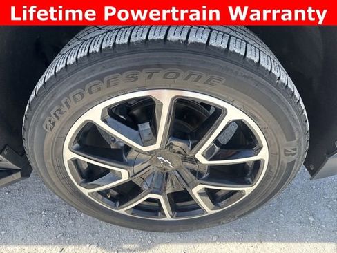 Used 2022 Chevrolet Tahoe RST w/ Sport Performance Package AWD/4WD image 34