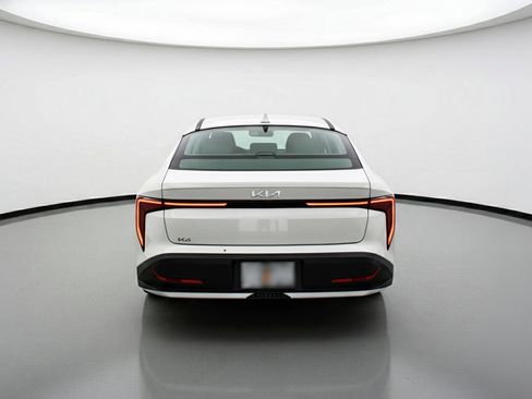 Used 2025 Kia K4 FWD image 7