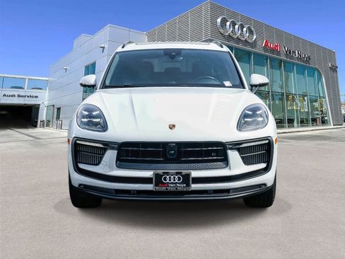 Used 2023 Porsche Macan S image 6