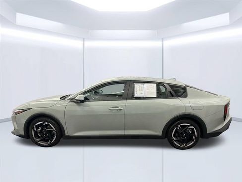 Certified 2026 Kia K4 EX FWD image 9