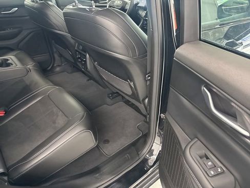 Used 2024 Jeep Grand Cherokee Altitude AWD/4WD image 30