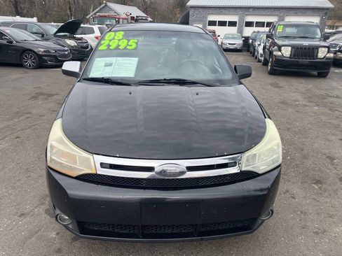 Used 2008 Ford Focus SES FWD image 4