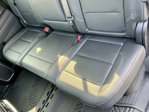 Used 2025 Chevrolet Silverado 1500 LTZ image 32