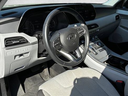 Used 2022 Hyundai Palisade SEL w/ Convenience Package image 10