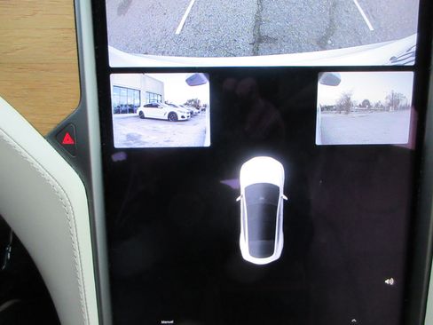 Used 2020 Tesla Model S Long Range Plus image 62