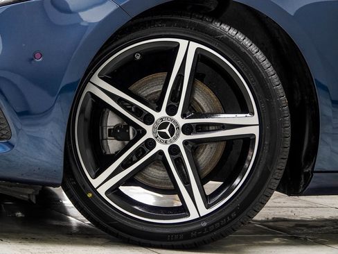 Used 2022 Mercedes-Benz A 220 image 6