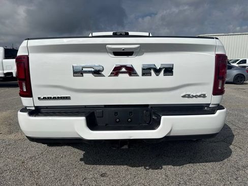 Used 2026 RAM 3500 Laramie AWD/4WD image 4