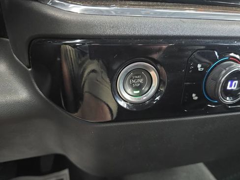 Certified 2023 Chevrolet Silverado 1500 LT AWD/4WD image 23