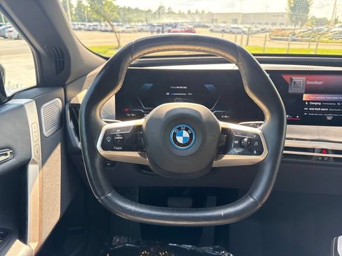 Used 2023 BMW iX M60 w/ Executive Package AWD/4WD image 19
