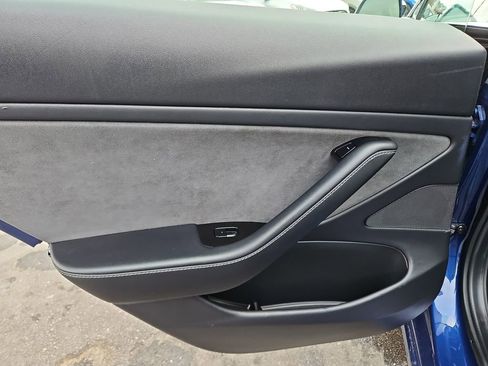 Used 2020 Tesla Model 3 Performance image 26