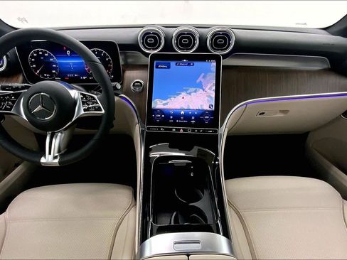 New 2026 Mercedes-Benz GLC 300 image 19