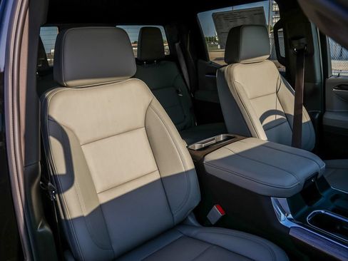 New 2026 Chevrolet Silverado 1500 RST w/ RST All Star Premium Package AWD/4WD image 17
