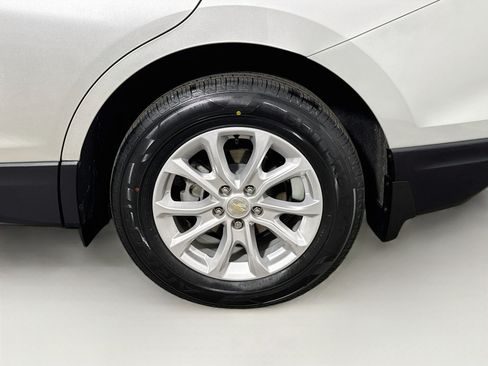 Used 2019 Chevrolet Equinox LT AWD/4WD image 29