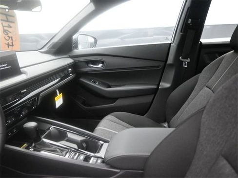 Certified 2025 Honda Accord Sport image 18