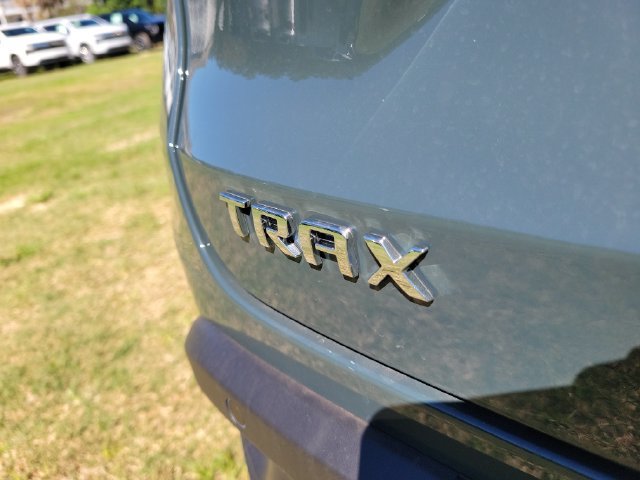 New 2026 Chevrolet Trax LS w/ LS Convenience Package FWD image 9