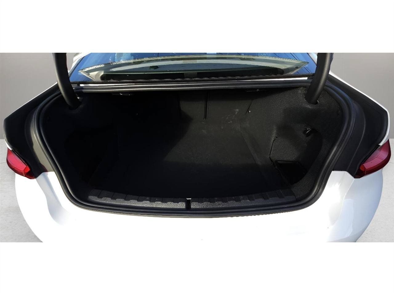 Used 2019 BMW 330i xDrive Sedan w/ Convenience Package AWD/4WD image 24