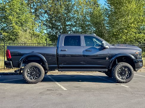Used 2025 RAM 2500 Laramie w/ Night Edition AWD/4WD image 2
